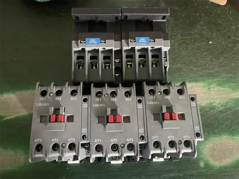 CJX2-9511 95A 3 Pole AC Contactor