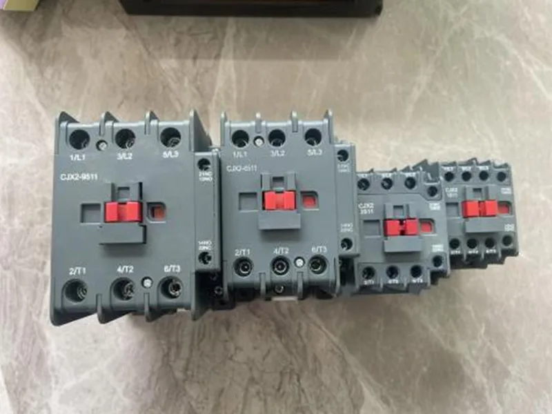 CJX2-9511 95A 3 Pole AC Contactor